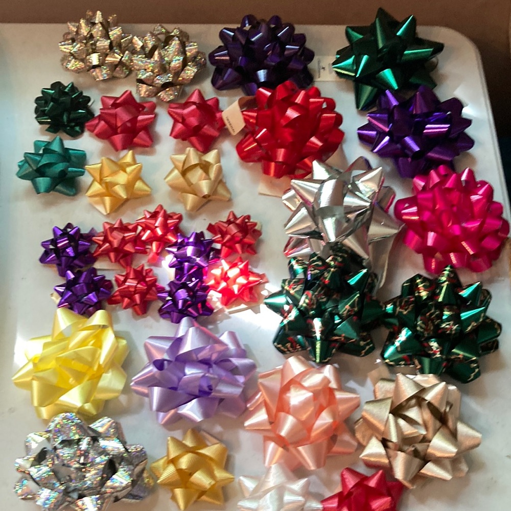 60 pc Brand new assortment of gift bows